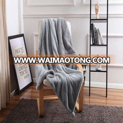 Export summer double flannel double person nap lamb down double office blanket sofa cover Sherpa blanket with four balls