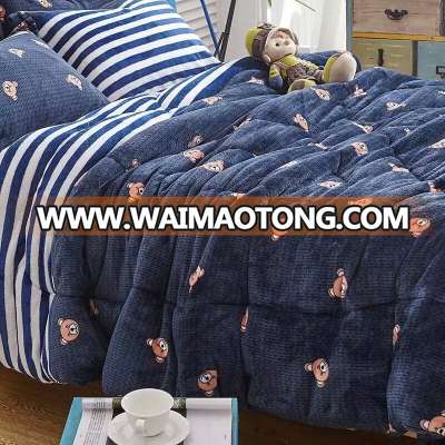 wholesale China All Season Warmth Bear Printed Home Textile Bedding Quilt