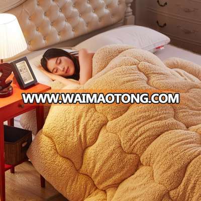 wholesale cheap high quality super soft and warmth sherpa quilting comforter